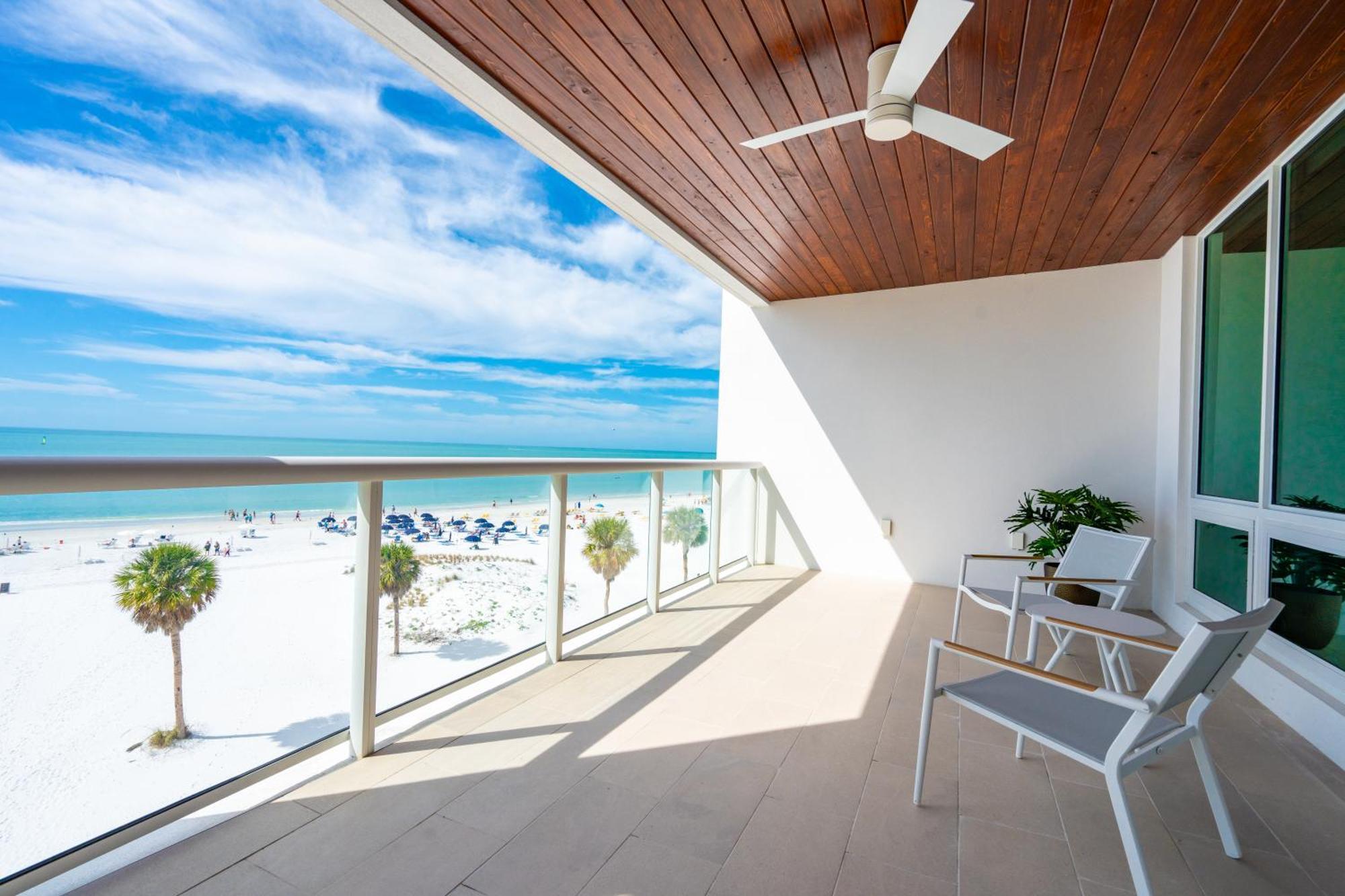 Ten35 Seaside Rentals Сиеста Кий Екстериор снимка