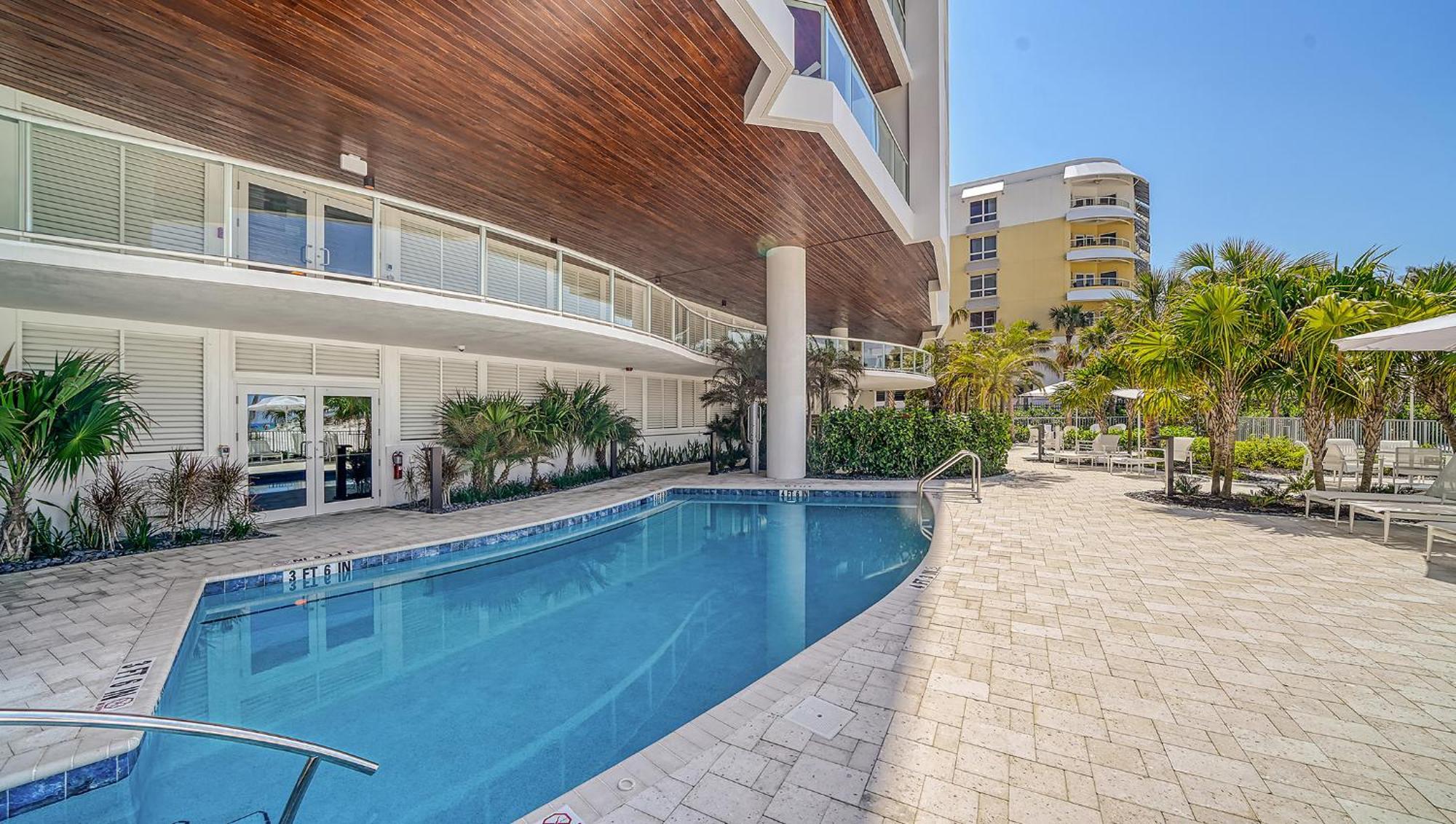 Ten35 Seaside Rentals Сиеста Кий Екстериор снимка